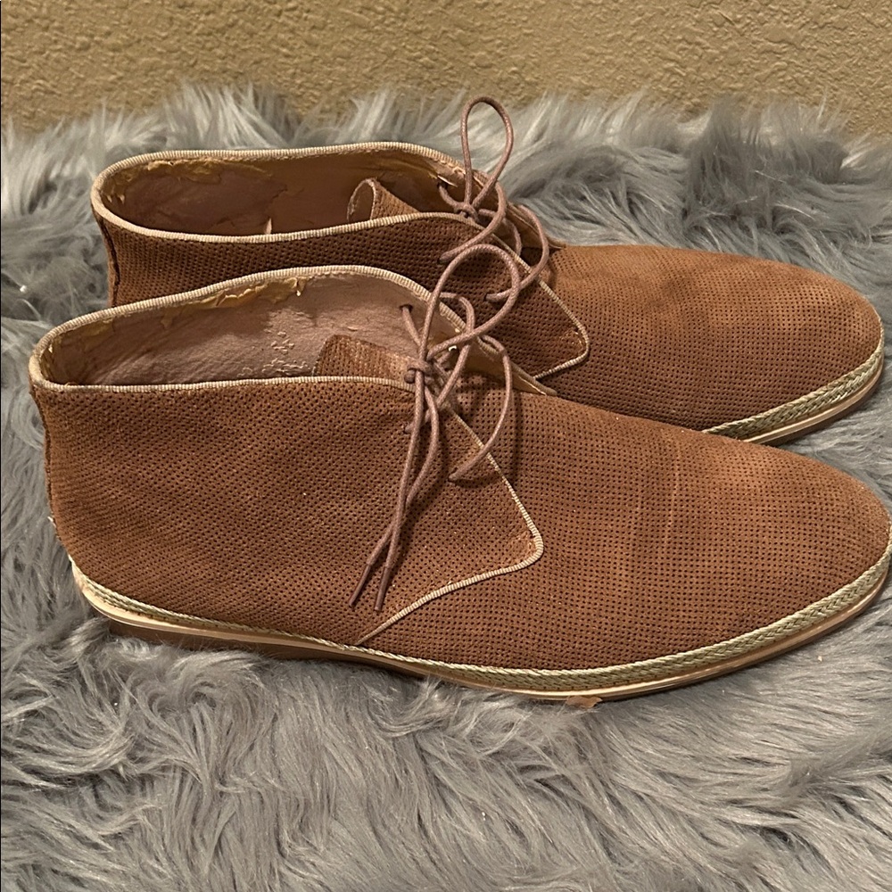 English Laundry Men's Chukka Boots in Navy and Brown - Picture 9 of 15